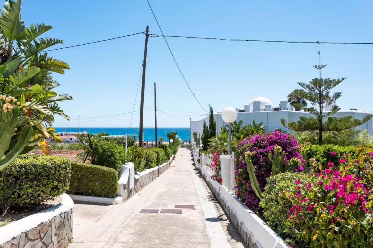 Neptunito: Primera Linea Con Piscina Mojacar Luaran gambar