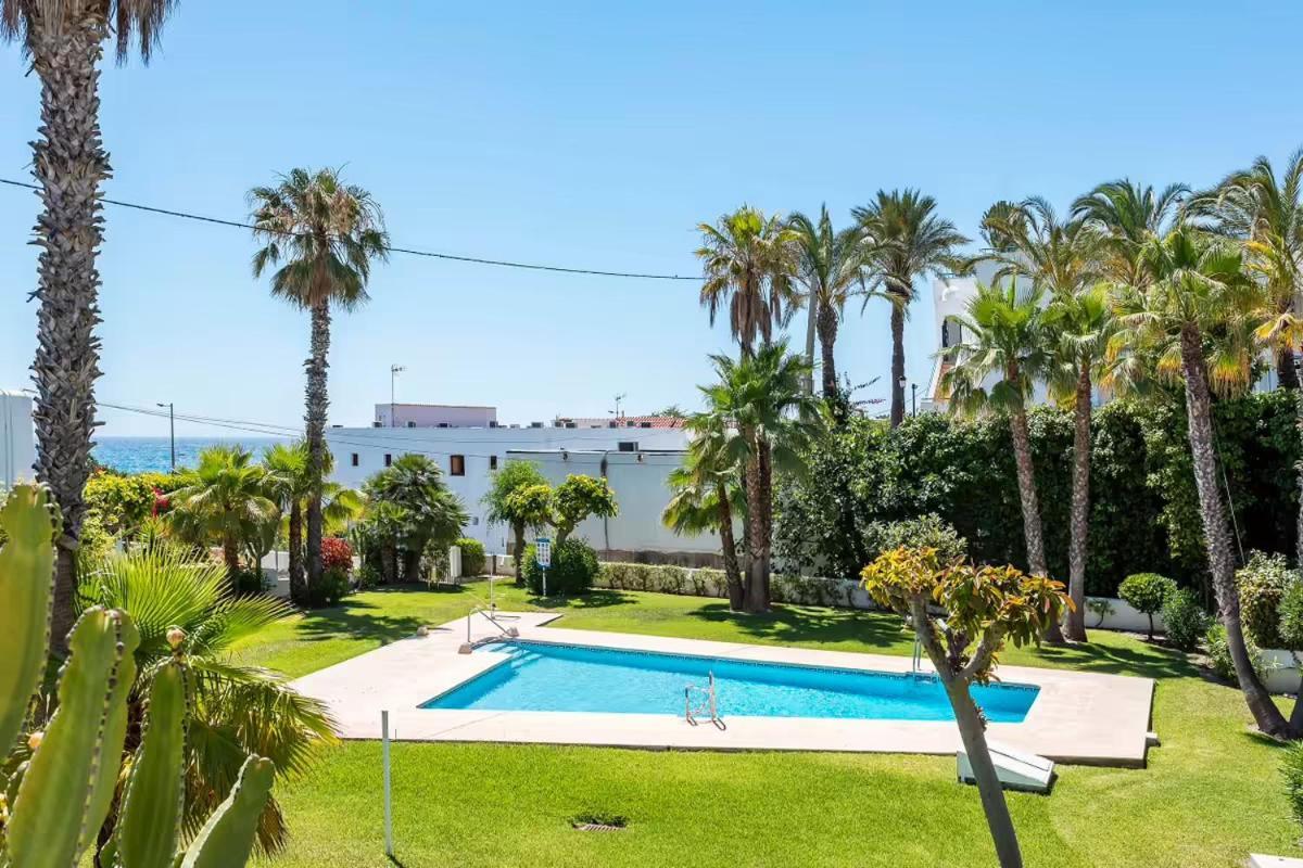 Neptunito: Primera Linea Con Piscina Mojacar Luaran gambar
