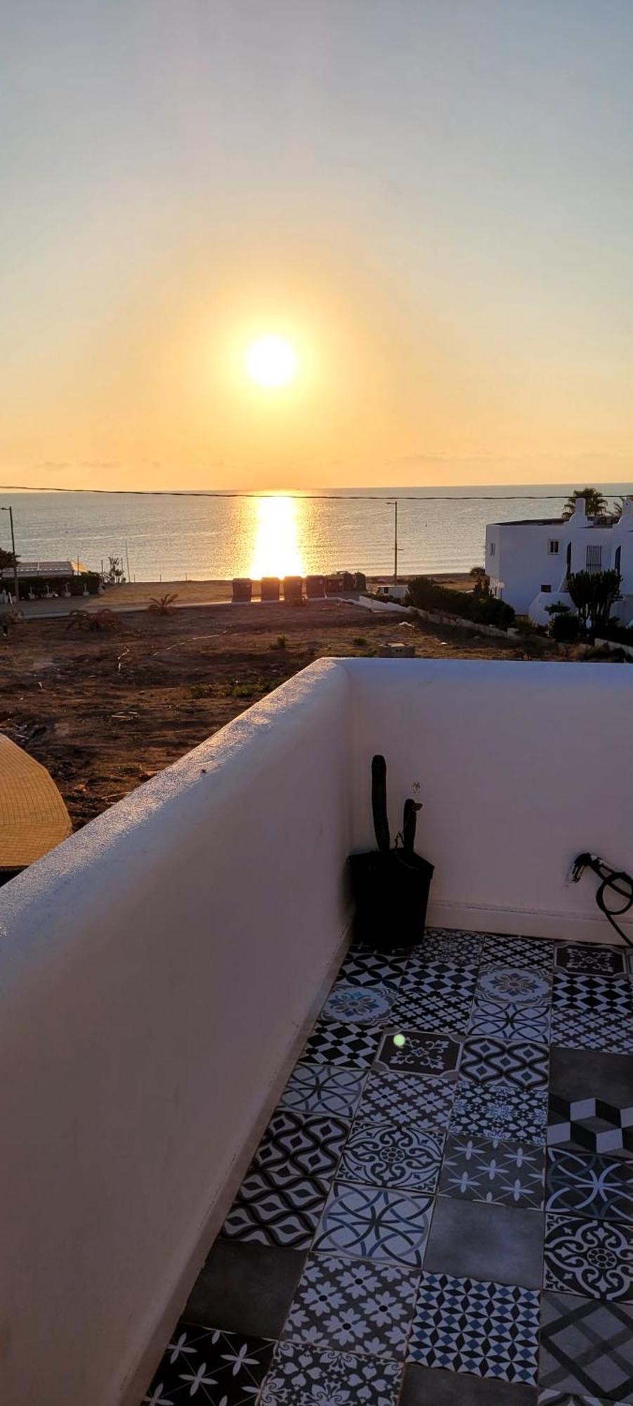 Neptunito: Primera Linea Con Piscina Mojacar Luaran gambar